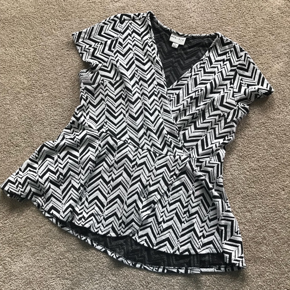 Plus Size Peplum Top Chevron Print